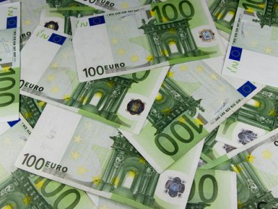 THE SPANISH GOVERNMENT WILL LIMIT CASH PAYMENT UP TO 1.000,00 EUROS
